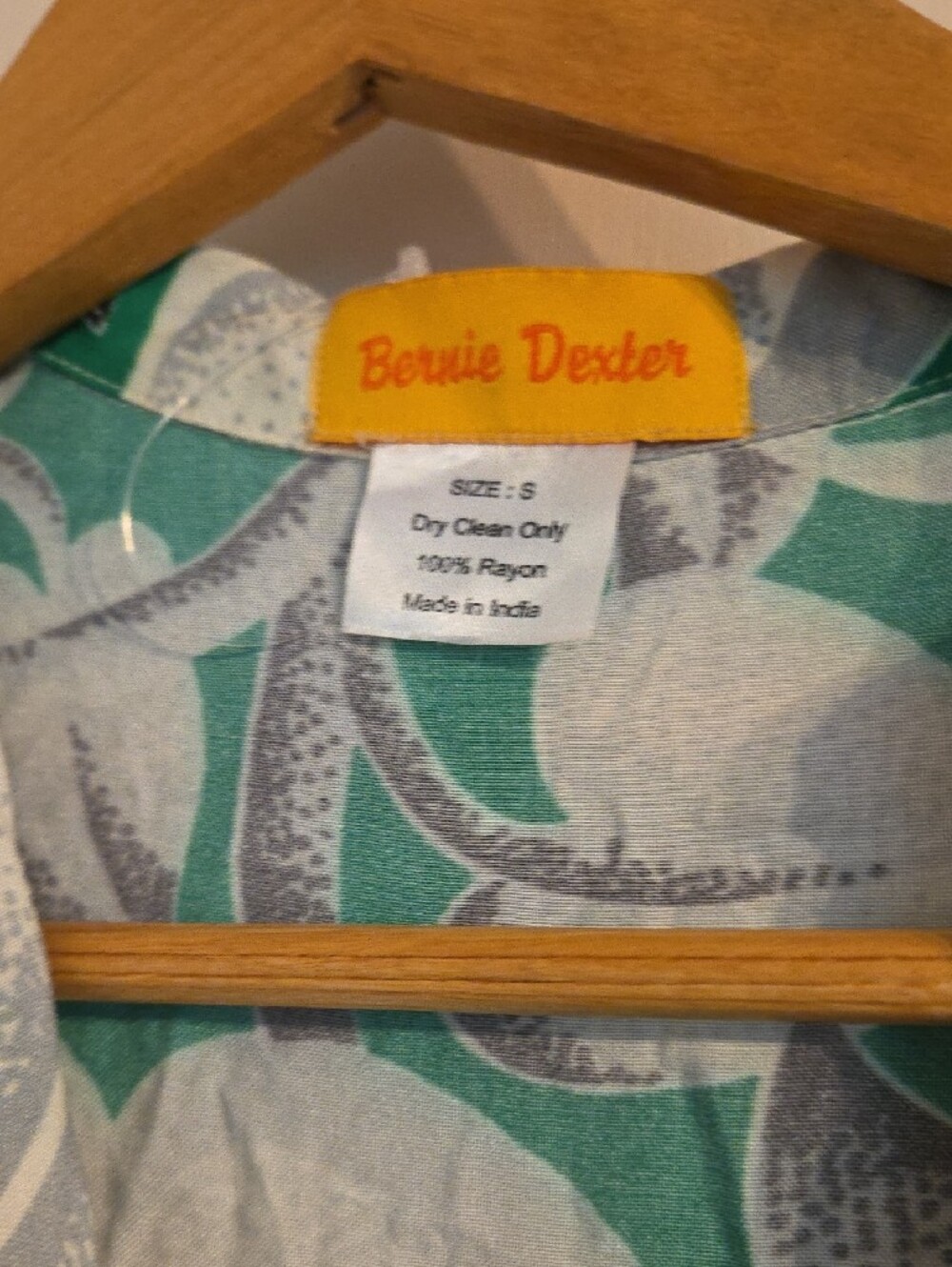 Bernie Dexter Green Floral Button-Front Kelly Dress - Picture 2 of 3